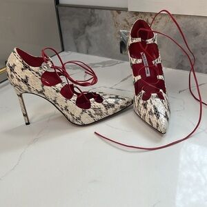 Manolo Blahnik Sz 39 Rogustta Snakeskin Leather Pumps W Red Leather Ties - New